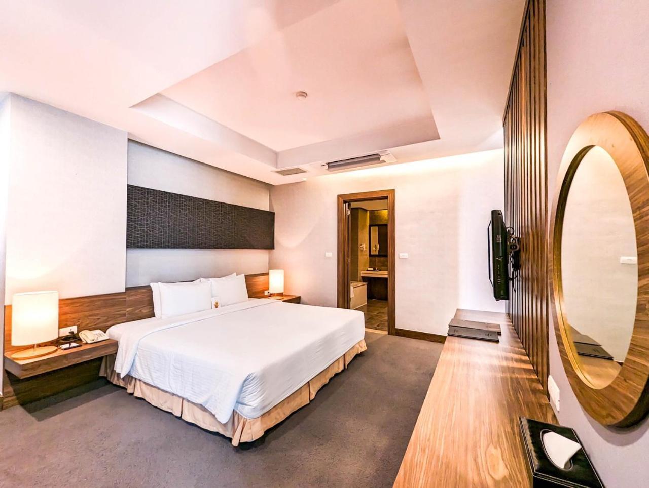 Muong Thanh Grand Xa La Hotel Hanoi Exterior photo