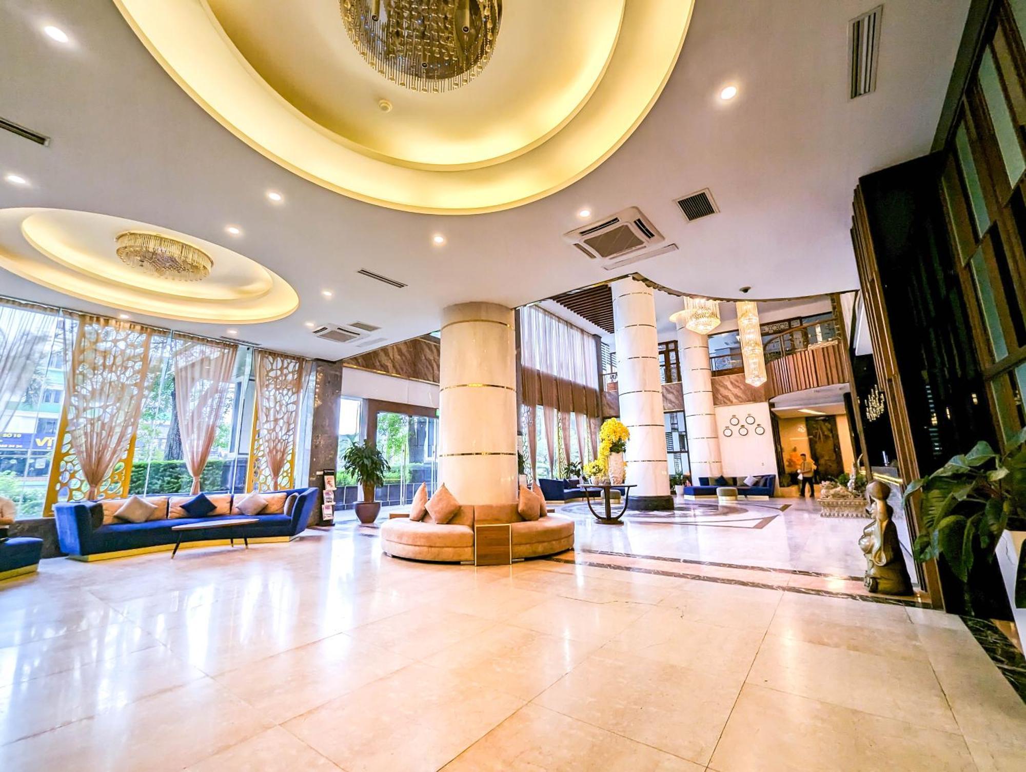 Muong Thanh Grand Xa La Hotel Hanoi Exterior photo