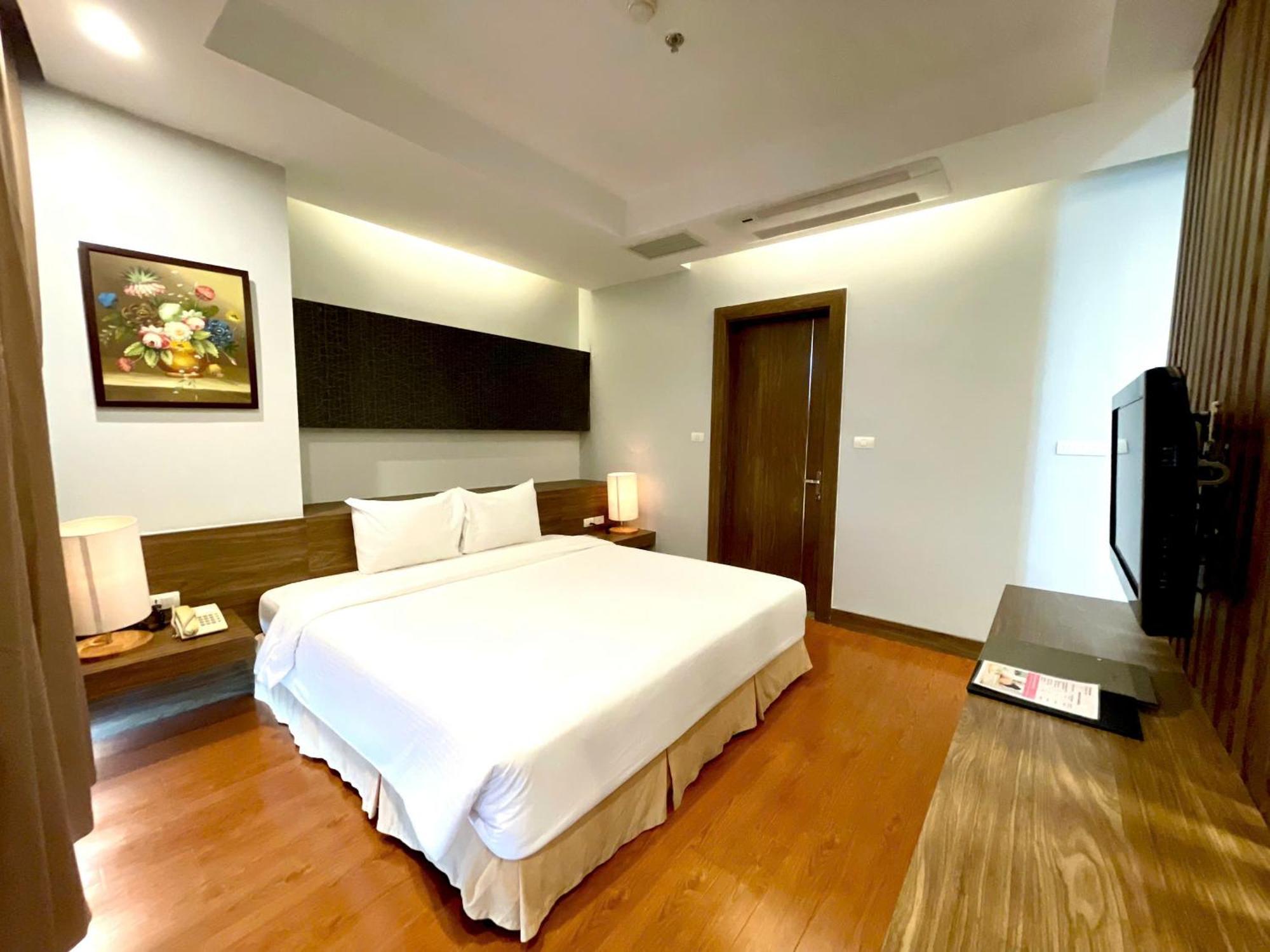 Muong Thanh Grand Xa La Hotel Hanoi Exterior photo