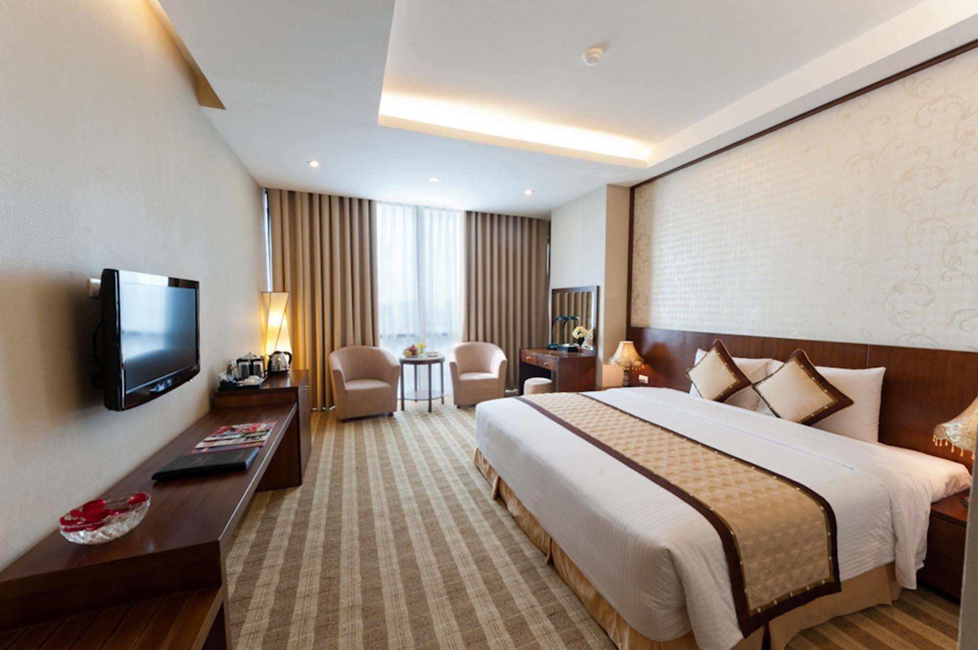 Muong Thanh Grand Xa La Hotel Hanoi Exterior photo